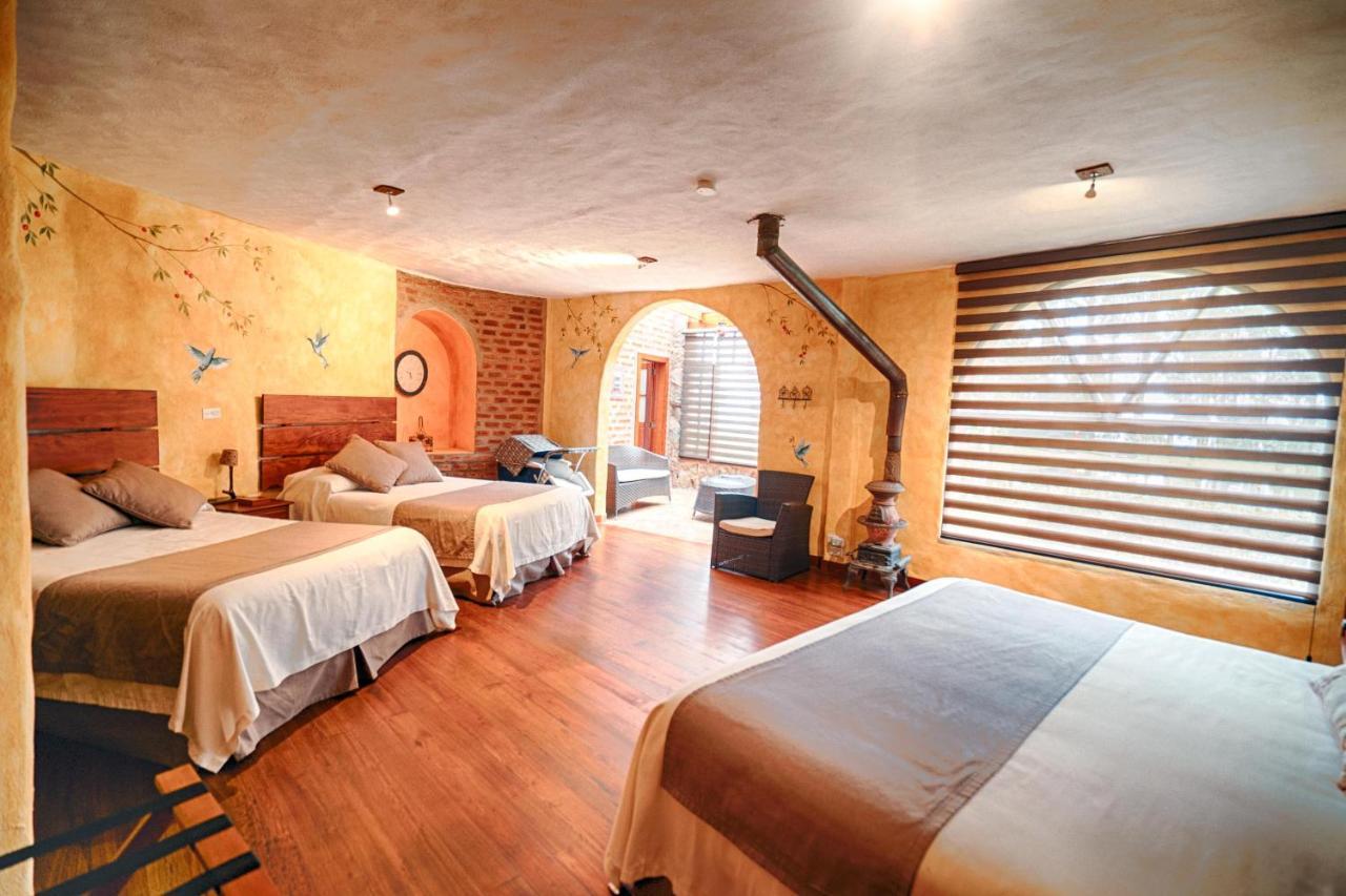 Hacienda Las Cuevas Terra Lodge Pifo Екстериор снимка