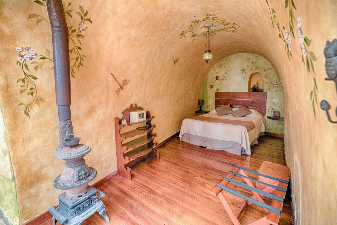 Hacienda Las Cuevas Terra Lodge Pifo Екстериор снимка