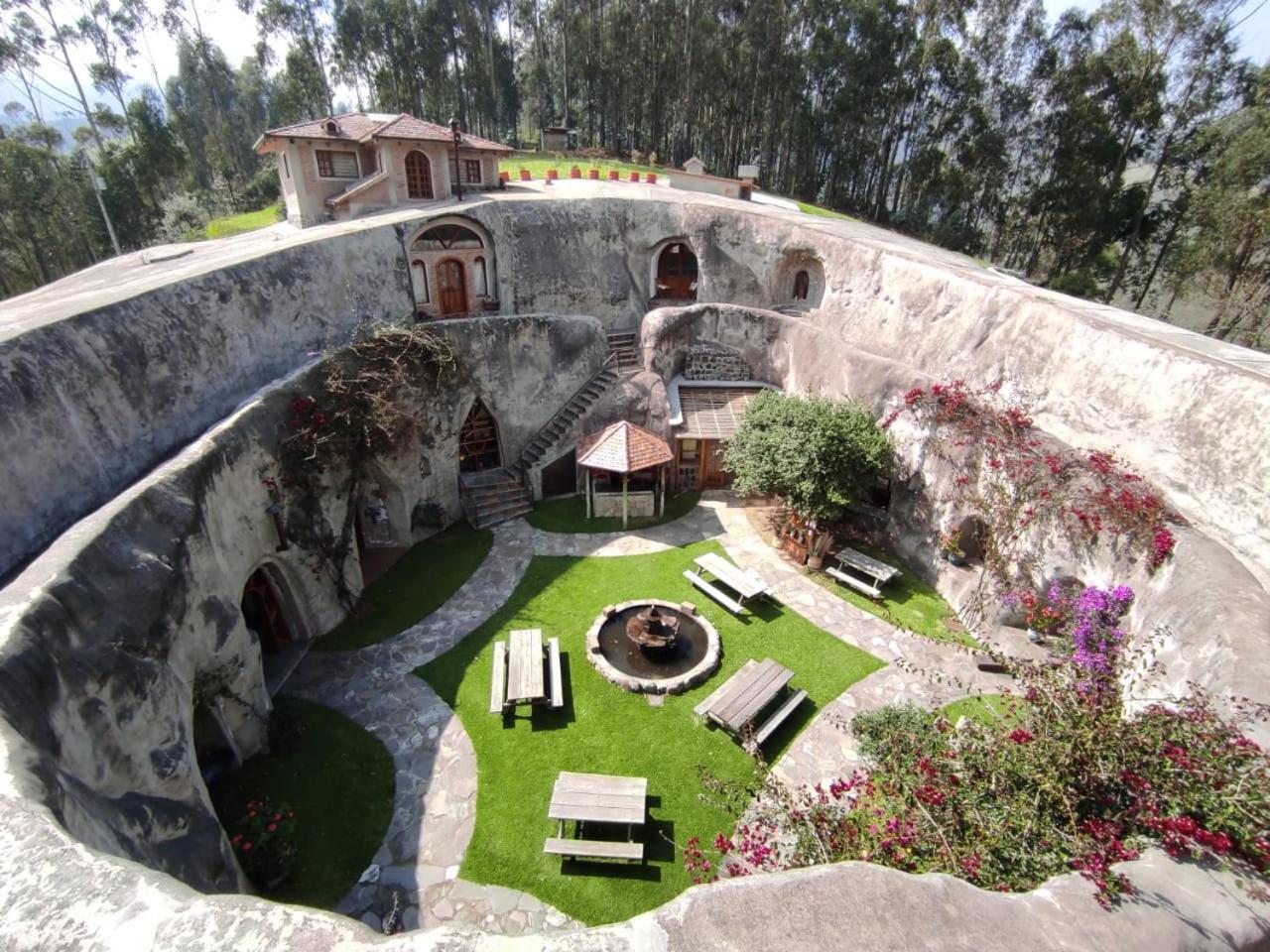 Hacienda Las Cuevas Terra Lodge Pifo Екстериор снимка