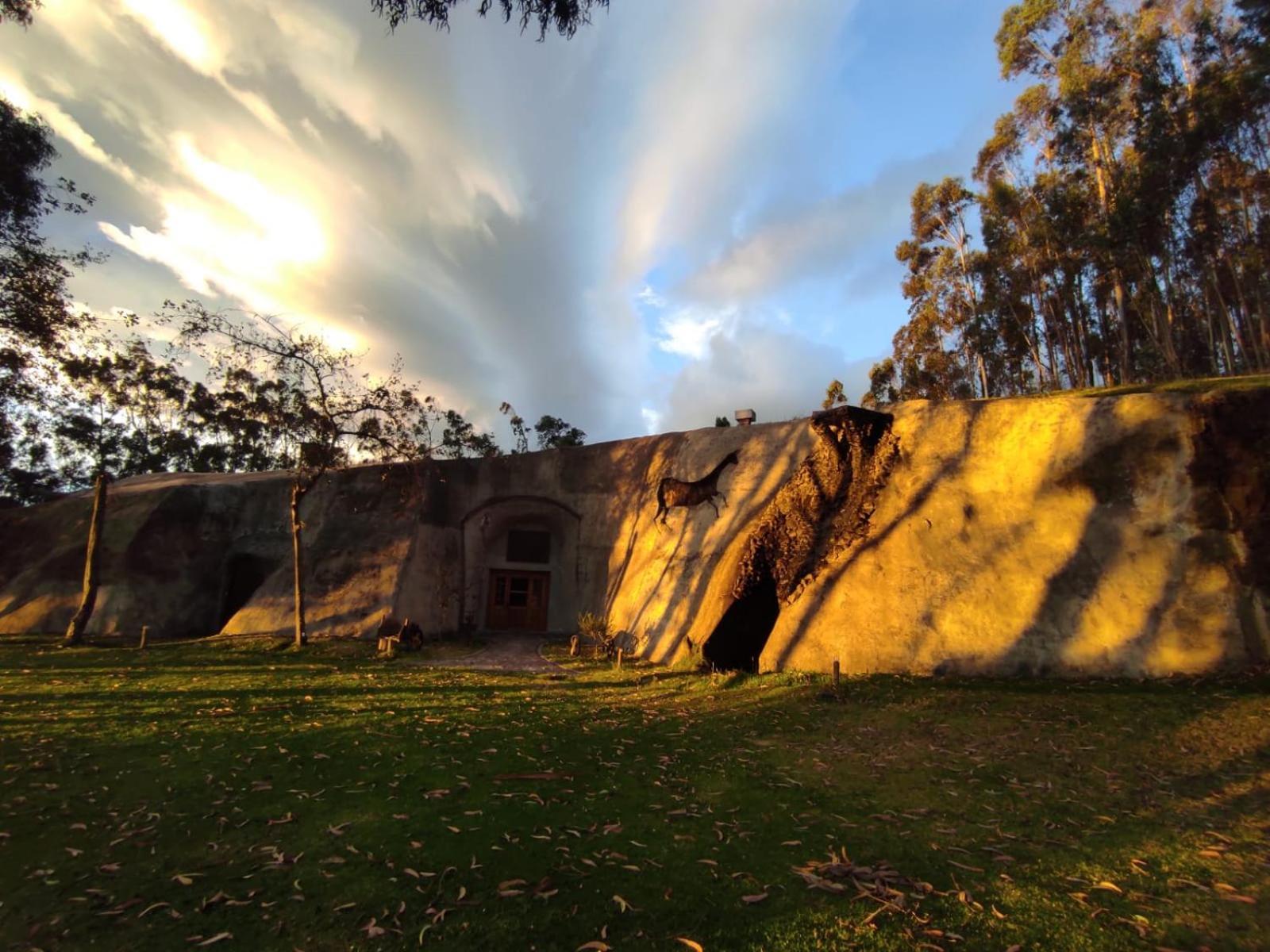 Hacienda Las Cuevas Terra Lodge Pifo Екстериор снимка