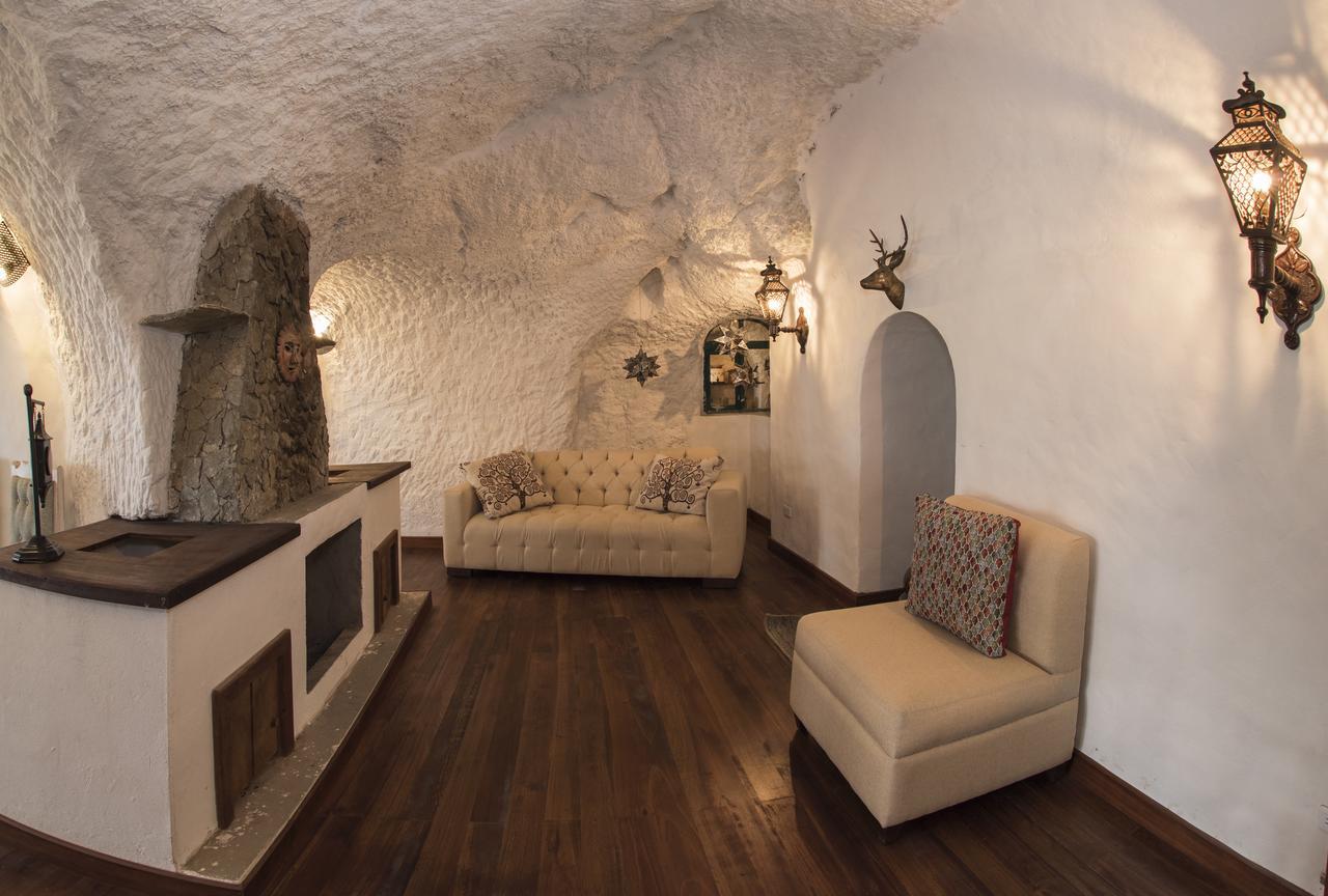 Hacienda Las Cuevas Terra Lodge Pifo Екстериор снимка